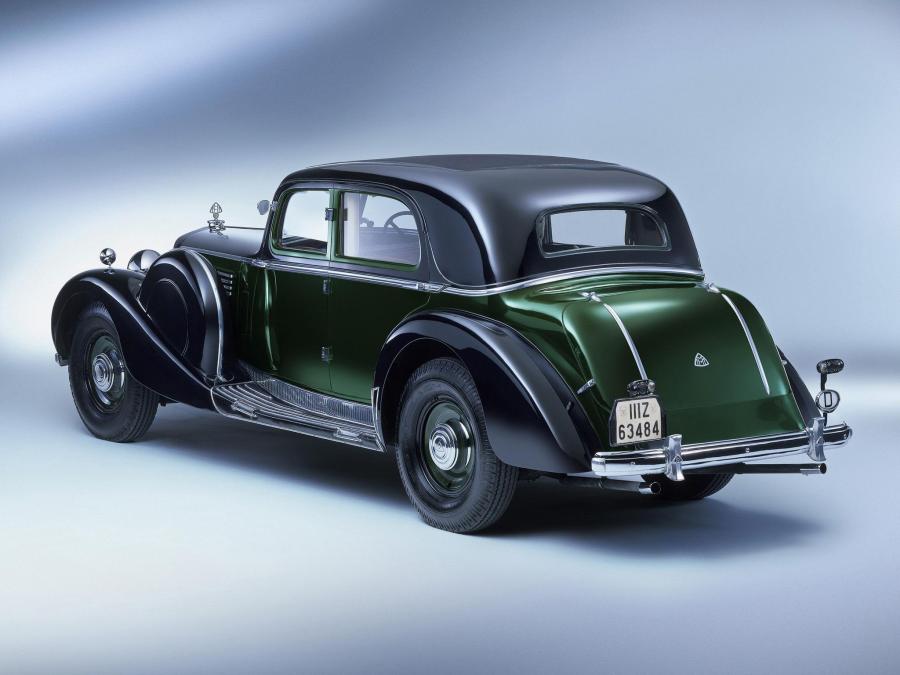  Maybach Zeppelin DS8 Coupe Limousine 1938 года  (фото 3 из 4)
